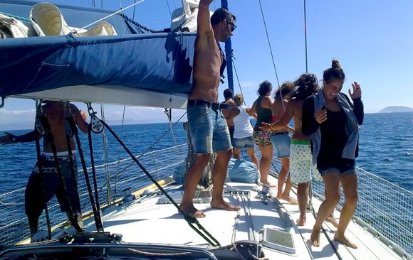 Sailboat stag parties <p>from 50€/person</p>